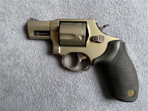Revolver Taurus 45 Long Colt