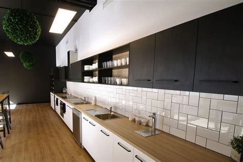 No house is exactly the same and so their cabinet fitout shouldn't be either. Brisbane Custom Cabinets - Queensland Kitchen & Bathroom ...
