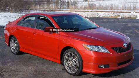 Decidedly, the arrival of the 2009 edition of toyota's very popular camry has been hasty at best. 2009 Toyota Camry Se V6 Trd Package Automatic