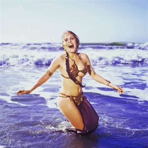 Heres Why Carrie Fisher Actually Hated That Gold Bikini From Return