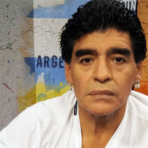 Maradona Invocó A Su Vieja Que Está En El Cielo Y Vaticinó Que Argentina Le Ganará A Holanda