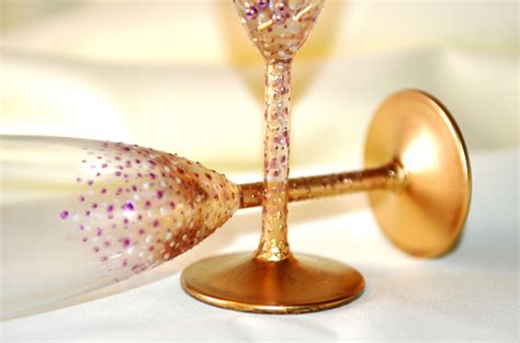 Decorated champagne glasses for weddings
