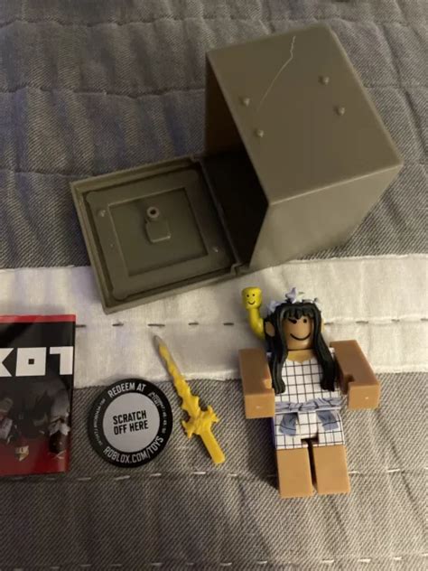 Roblox Action Series 10 Roblox Creator Sparklings Rare Figure With Code