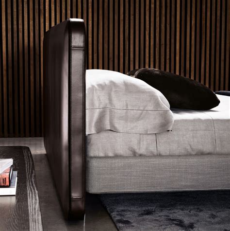 tatlin bed designed  rodolfo dordoni minotti orange skin