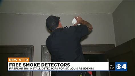 Firefighters Install Fire Detectors For St Louis Residents Youtube