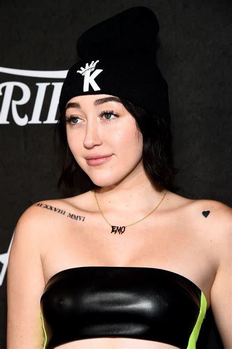 Noah Cyrus Noah Cyrus Discusses Depression In New Seize The Awkward