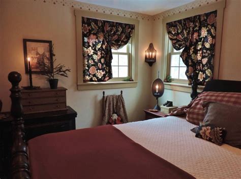 92 best primitive bedrooms images on pinterest | bedrooms. Bedroom color | Primitive country bedrooms, Country bedroom