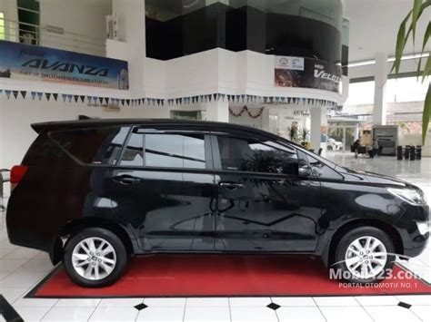 Gambar tentang Jual Mobil Toyota Kijang Innova 2020 G 20 di DKI Jakarta 
