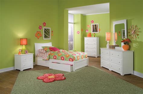 Rated 4.5 out of 5 stars. Knightley Bedroom Set - Mattress Included