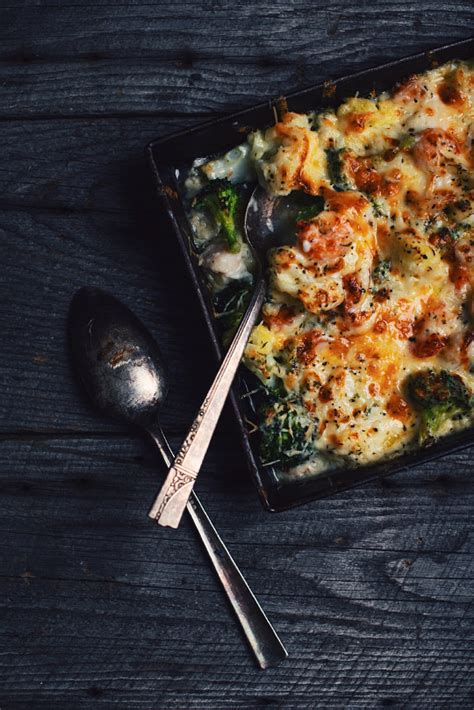 Gratin de chou - fleur brocoli et fruits de mer