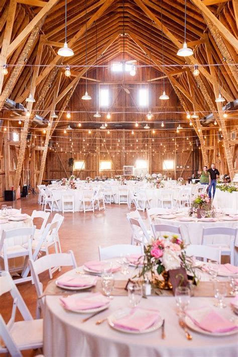 Stunning Rustic Wedding Barn Design With Vintage And Awesome Decorating