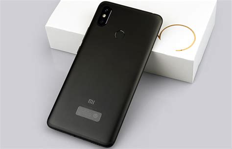 It will have almost the same camera as mi 8 se and partly mi 8. Xiaomi Mi Max 3 Review: Big Display Phablet Heaven ...