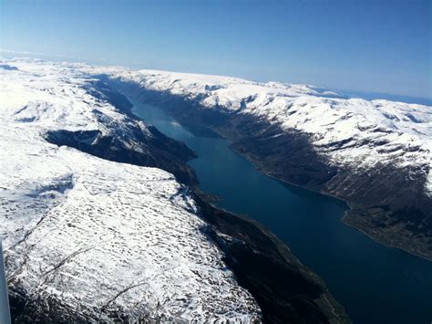 Hardangervidda is a national park in the counties of telemark, buskerud and hordaland in norway. Notam: Kvikk Lunsj over Hardangervidda
