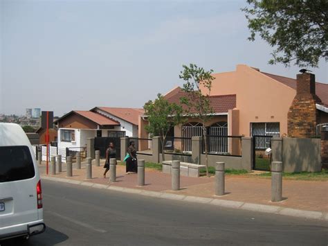 The province spans 2,030.30 km (1,262 mi). South Africa: Johannesburg - The Big Trip