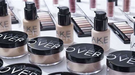 Harga jasa foto produk murah: 8 Produk Kosmetik Terbaik Make Over
