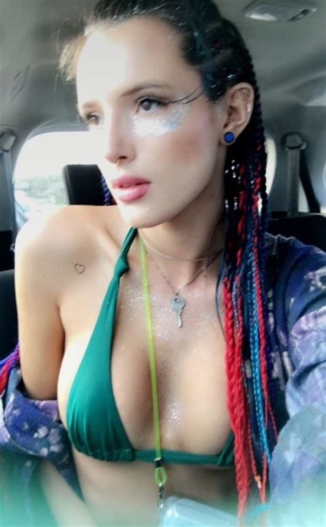 ᐅ ᐅ Bella Thorne Topless Nude Snapchat Photo Leaked Xxx Fake