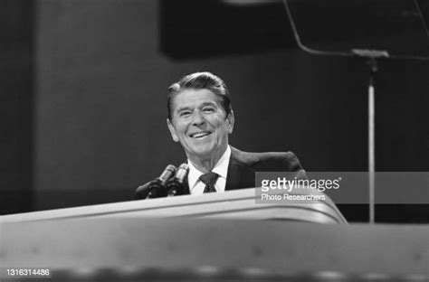 Ronald Reagan 1984 Photos And Premium High Res Pictures Getty Images