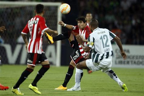 Nacional Muy Cerca De La Eliminación En La Copa Libertadores Saque De