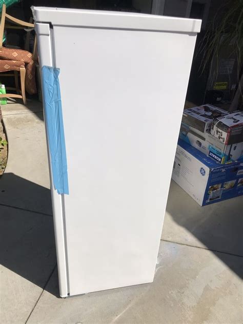 Magic Chef Cu Ft Upright Freezer In White Congelador For Sale In