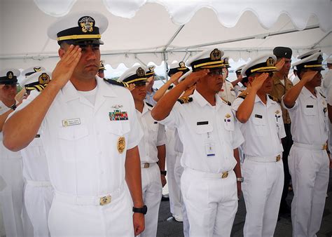 All Navy Sailors Must Undergo Transgender Education By July 2017