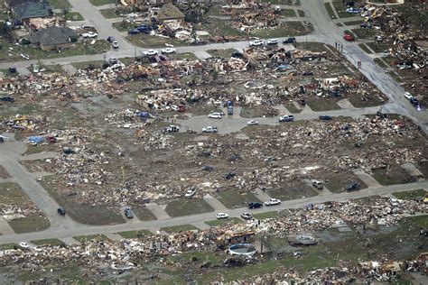 Pictures Of Tornado Damage In Moore Oklahoma Picturemeta