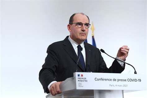 Jean castex a annoncé ce jeudi 14 janvier durcir les conditions d'entrée sur le sol français pour lutter contre la propagation des variants du coronavirus. Départements en surveillance renforcée, confinement ...
