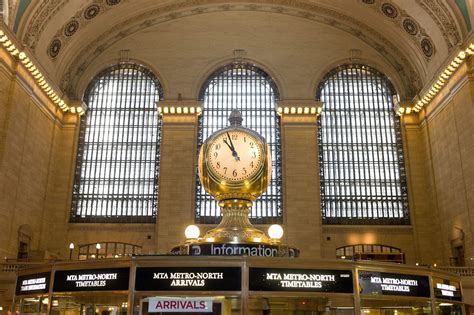 8 Hidden Secrets In New York Citys Grand Central Terminal The Rockettes