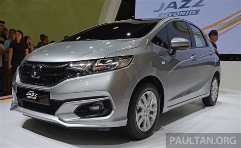 The facelifted honda jazz, which has only just been launched in japan, is already open for booking in malaysia. Honda Jazz facelift previewed in Malaysia - new 1.5L ...