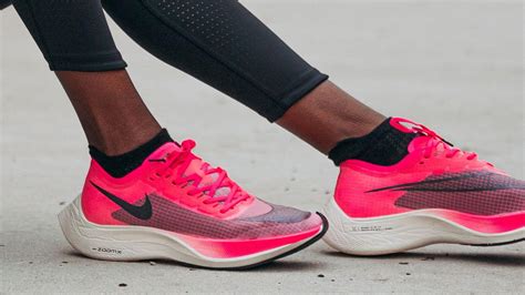 10 Best Nike Walking Shoes Reviewed In 2021 Walkjogrun