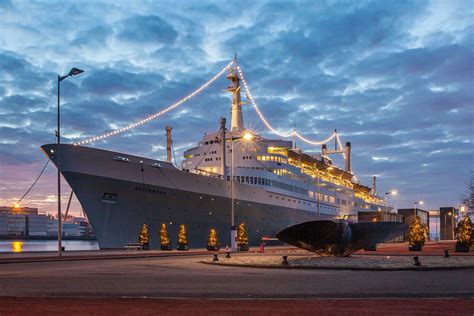 Sfeerverlichting Cruiseschip Ss Rotterdam Lumineus Buitenverlichting