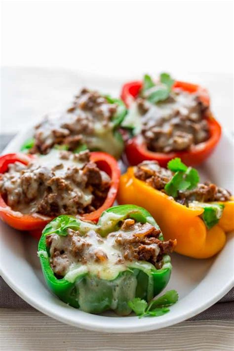 Skipping the sodium doesn't mean losing any flavour. low carb mexican stuffed peppers - Healthy Seasonal Recipes