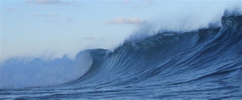 Why Do Waves Break Swellbeat