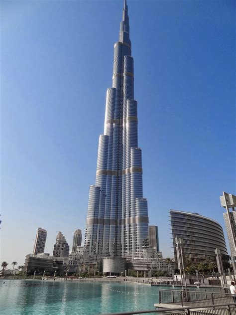 Beberapa Keunikan Burj Khalifa ~ All About Of Architecture