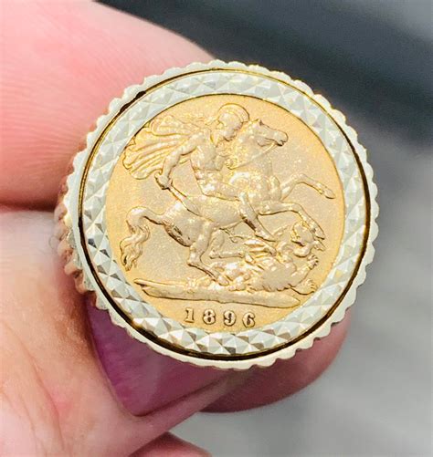 Superb Vintage Antique 9ct Gold Victorian Half Sovereign 22ct Gold