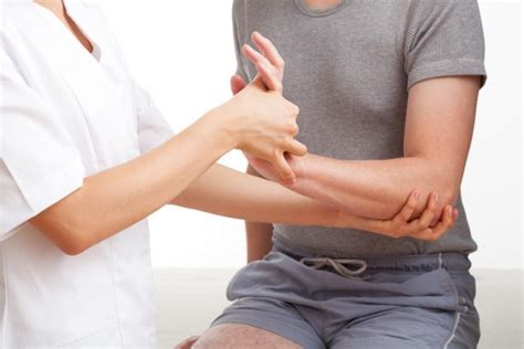 What To Expect When You See The Physio Adelaide Crows Sports Medicine Clinic
