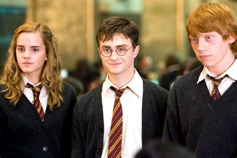 Harry Potter S Daniel Radcliffe Rupert Grint And Emma Watson To