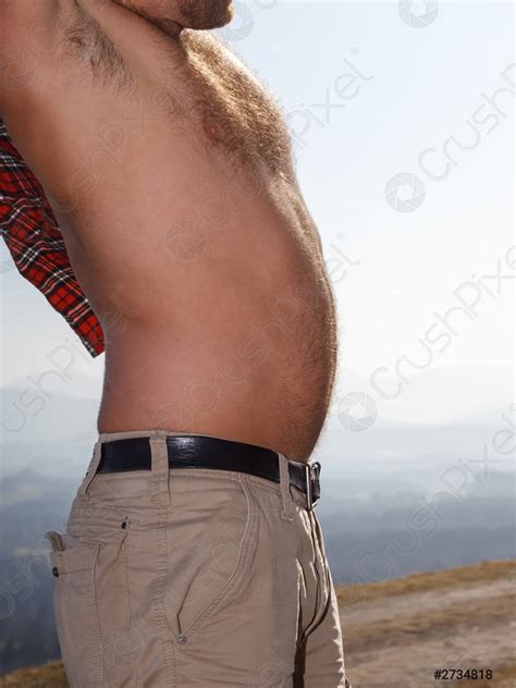 Bardzo Owłosione Męskie Ciało Zdjęcie Stockowe Crushpixel