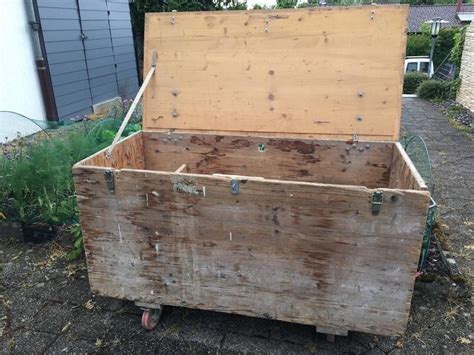 Grosse Werkzeug Kiste Truhe Gartenbox Kaufen Auf Ricardo