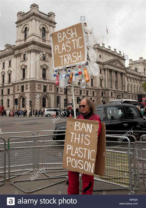 Plastic Protests Hi Res Stock Photography And Images Alamy