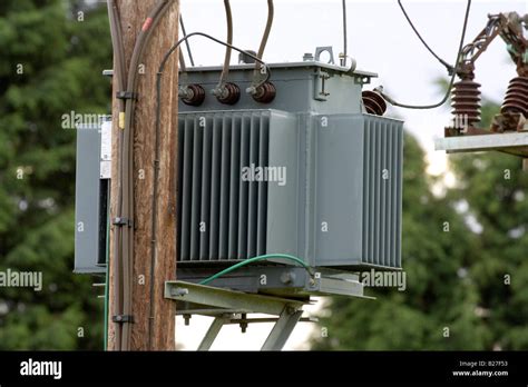 Pole Mounted Electrical Transformer Hi Res Stock Photography And Images