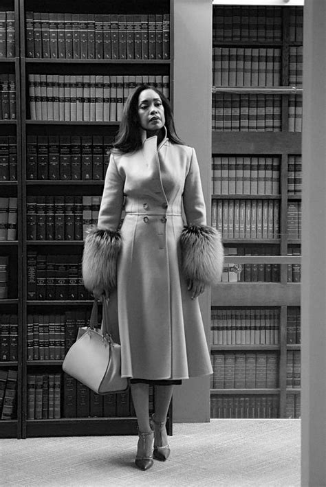 gina torres aka jessica pearson suits lawyer fashion woman suit fashion women lawyer