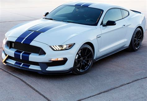 Ford Offering Custom Gt350r For Cattle Barons Ball Auction