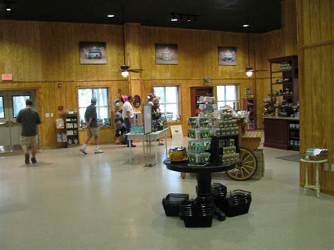 Its grounds include 127 acres of camellia sinensis tea plants, a working tea factory and a charming gift shoppe. Magnolia's Place: Charleston Tea Plantation