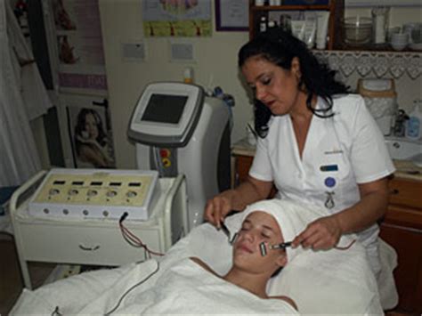 What is the galvanic treatment? Facial Skin Rejuvenation - Diderma Skin Beauty Clinic