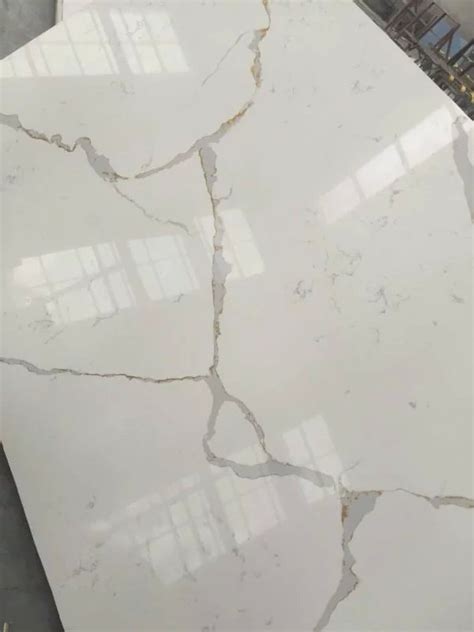 Chinese Artificial Calacatta White Quartz Stone Slabs