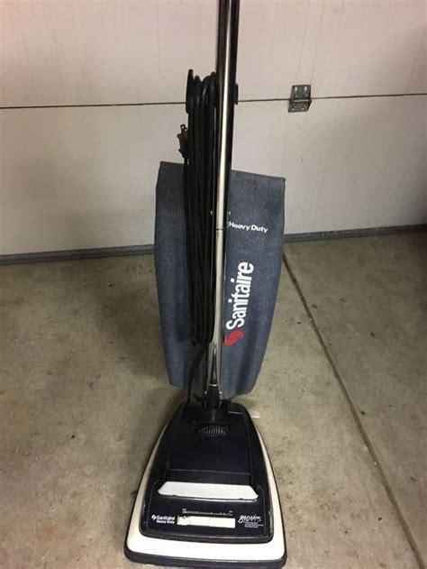 Sanitaire Heavy Duty Vacuum Cleaner S649 Commercial Sweeper Eureka 840