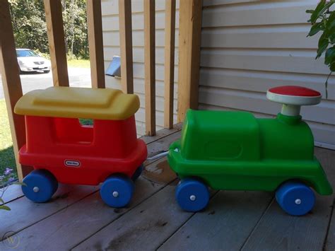 Vintage Little Tikes Ride On Train Engine And Caboose Rare 80s Child