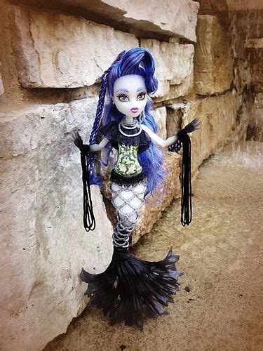 Monster High Sirena Von Boo Monster High Mermaid Character