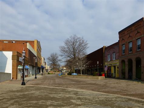 Cuyahoga Falls Oh Downtown Pedestrian Malls Front Street Flickr