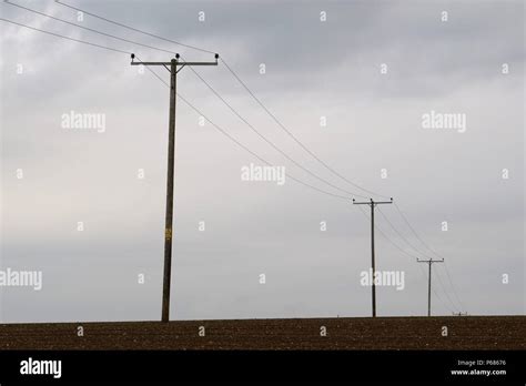 Telephone Pole Wires High Resolution Stock Photography And Images Alamy